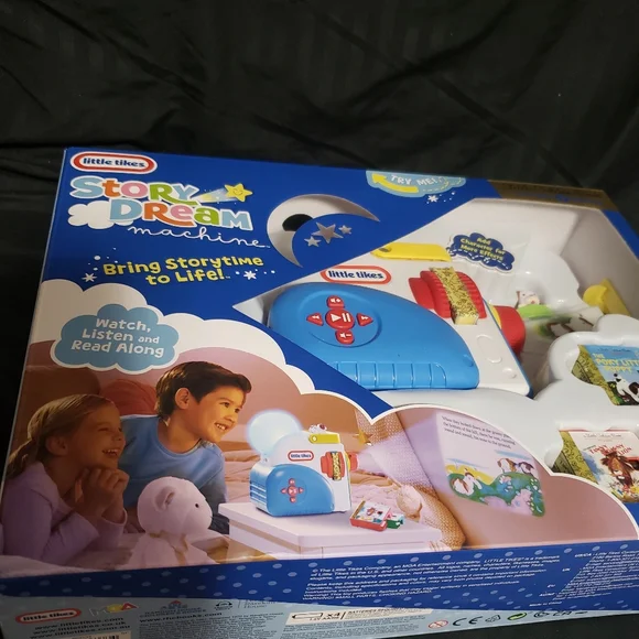 Little Tikes Story Dream Machine NWT